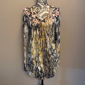 ZOZO Size L Sweater in Shades of Blue, Brown, and Peach